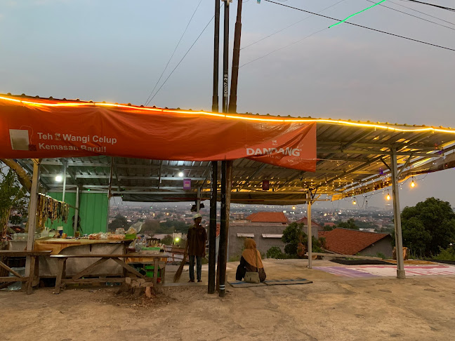 Angkringan Pak Sul - Gastronomi dan perhotelan