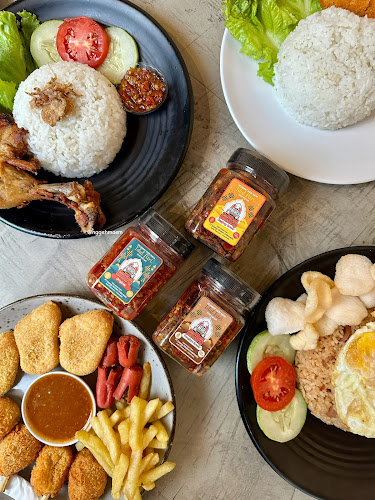 Opinii despre Energy Station Catering în Kota Pasuruan - Gastronomi dan perhotelan