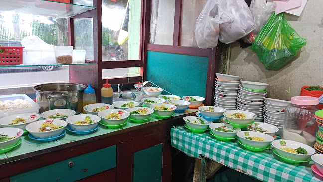 Santiong, Kec. Ternate Tengah, Kota Ternate, Maluku Utara