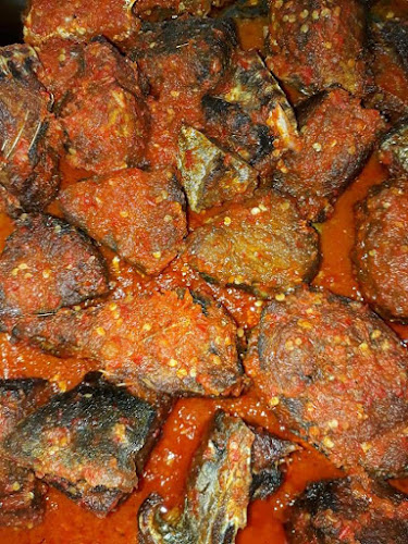 Opinii despre Warung Makan Putri în Kota Kendari - Gastronomi dan perhotelan