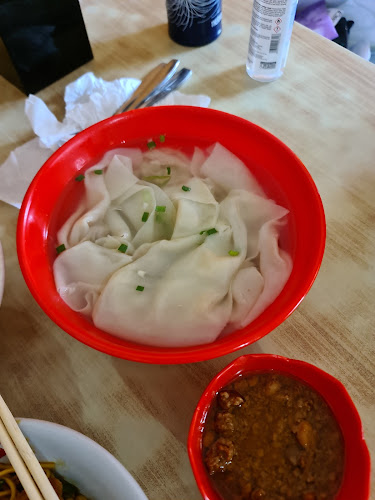 Mie Rica Kejaksaan - Gastronomi dan perhotelan