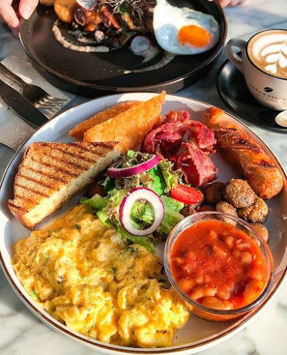 Comentarii opinii despre Toby's Estate , Grand Batam Mall