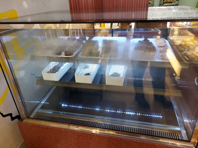 Comentarii opinii despre Brownte Kendari by Ari Untung&Fenita Ari