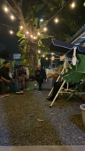 Opinii despre Casa Coffee Tegal în Kota Tegal - Gastronomi dan perhotelan