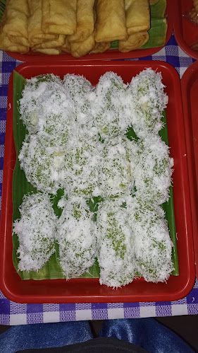 Comentarii opinii despre Suci Kue Kios Pasar Pon