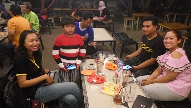 Opinii despre Indi Kopi Kenjeran (Enjoy For Everyone) în Surabaya - Gastronomi dan perhotelan