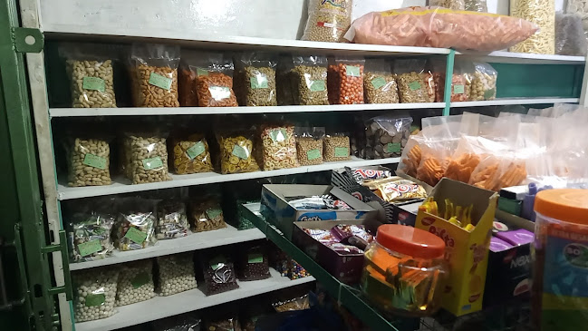 Opinii despre Bunga Snack poris în Kota Tangerang - Gastronomi dan perhotelan