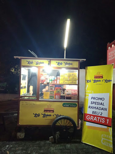 Opinii despre Roti Bakar dan Kukus Langganan în Kota Semarang - Gastronomi dan perhotelan