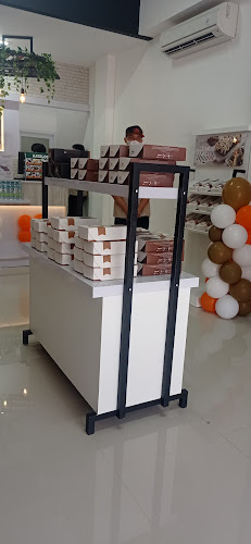 Jl. S. Parman No.69, Tanah Patah, Kec. Ratu Agung, Kota Bengkulu, Bengkulu 38222