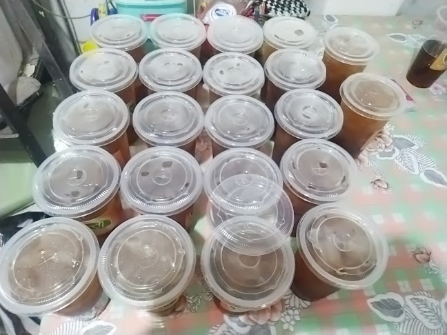 Opinii despre Es Teh Jowo Jumbo în Kota Mojokerto - Gastronomi dan perhotelan