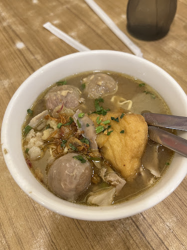 Comentarii opinii despre Bakso Lapangan Tembak Senayan