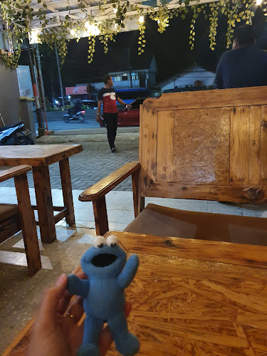 V5J7+85W, Cimuncang, Kec. Serang, Kota Serang, Banten 42117