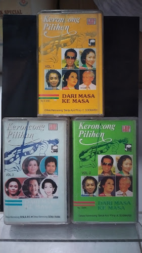 4R Snacks & Cookies - Surabaya