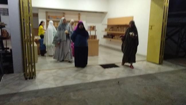 256P+V9X, Unnamed Road, Salobulo, Kec. Wara Utara, Kota Palopo, Sulawesi Selatan 91913