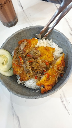 XJPF+P4M, JL. Veteran, Ujung Sabbang, Mallusetasi, Kec. Ujung, Kota Parepare, Sulawesi Selatan 91114