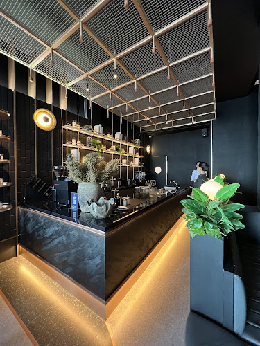 Opinii despre Seseduh Resto & Lounge Semarang în Kota Semarang - Gastronomi dan perhotelan