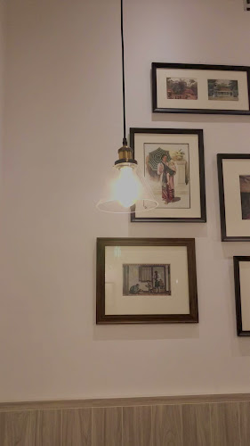 Opinii despre Sambang Cafe & Eatery în Surabaya - Gastronomi dan perhotelan