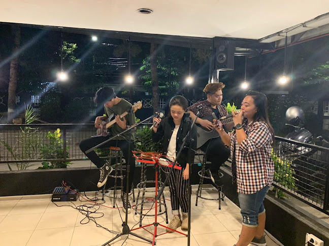 Jl. Flores No.31, Ngagel, Kec. Wonokromo, Surabaya, Jawa Timur 60246