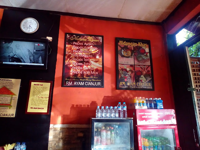 RM Ayam Cianjur - Gastronomi dan perhotelan