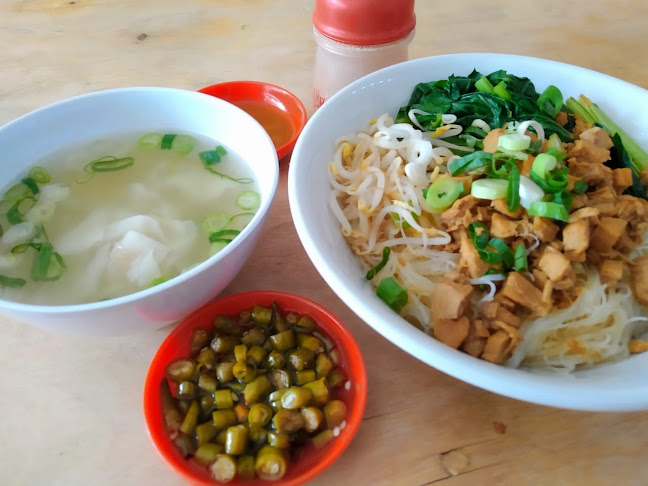 Jalan Rotan, Jl. Rw. I No.RT. 2, Limo, Kec. Limo, Kota Depok, Jawa Barat 16514