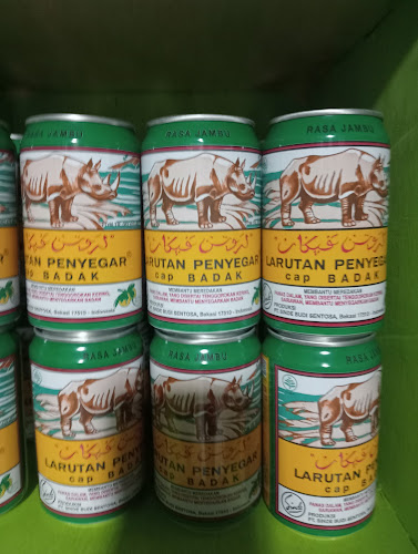 Opinii despre Warung Sate Madura Pak Holil.bisa dipesan lewat gojek & grab în Kota Denpasar - Gastronomi dan perhotelan