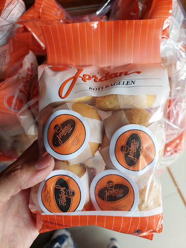 Yanto Kriuk & Frozen Food/Grosir Coklat, Kurma & snack - Kota Tangerang