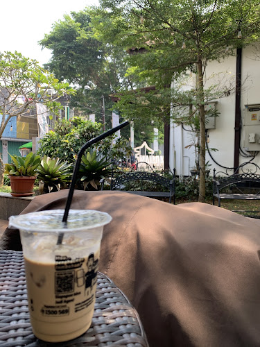 Opinii despre The Gade Corner Coffee and Gold Sukabumi în Kota Sukabumi - Gastronomi dan perhotelan