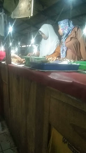 Pasar Malam Gadingrejo - Gastronomi dan perhotelan