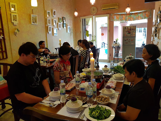 Getme Cafe & Resto - Kota Tangerang