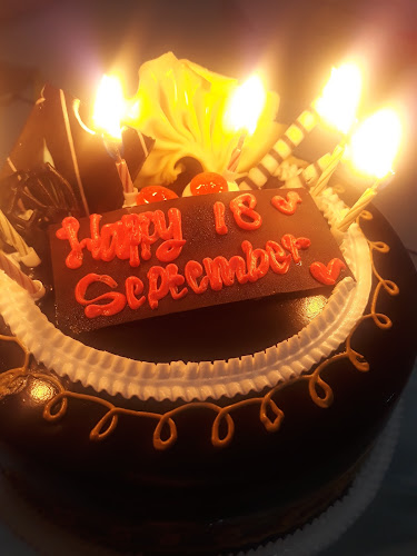 Comentarii opinii despre TOKO CAKE LOPANG SERANG