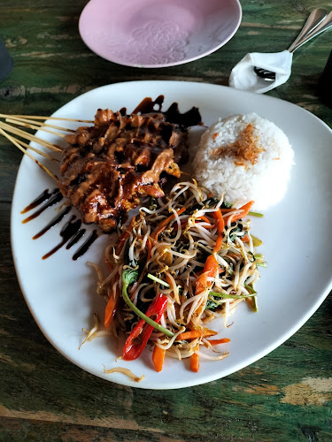 Comentarii opinii despre Warung Little Bird