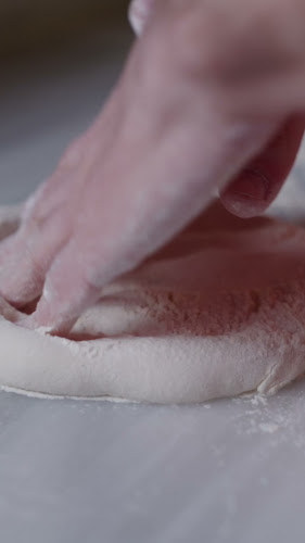 Centrale Pizzeria - Kota Bandung