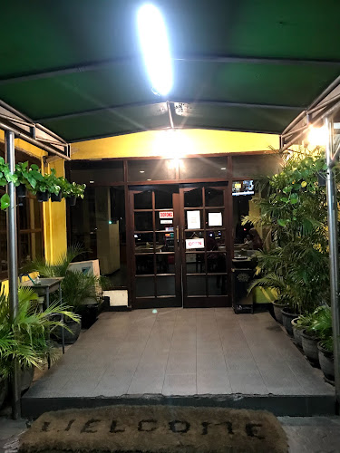 Ayam Goreng Ny. Suharti