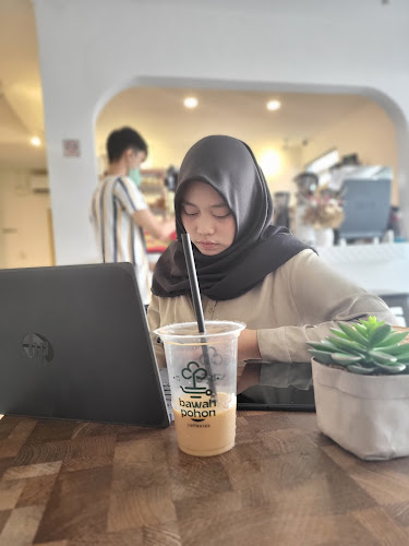 Bawah Pohon Coffeelab - Gastronomi dan perhotelan