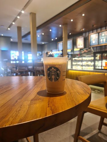 Starbucks Siliwangi Sukabumi