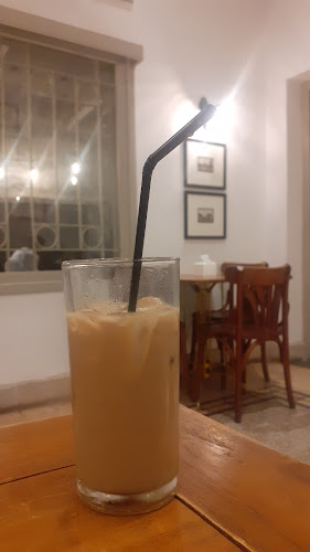 Sambang Cafe & Eatery - Gastronomi dan perhotelan