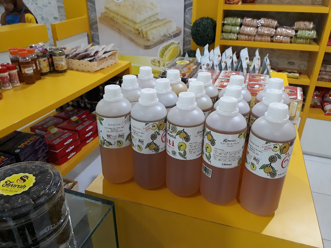 Comentarii opinii despre Syarah Bakery Lingkar Barat