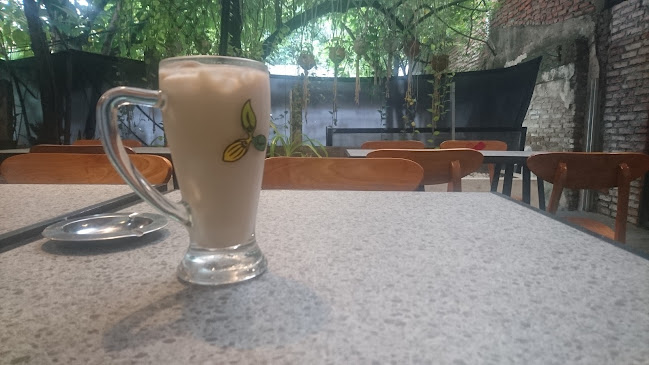 Coffee Toffee Airlangga Corner - Surabaya