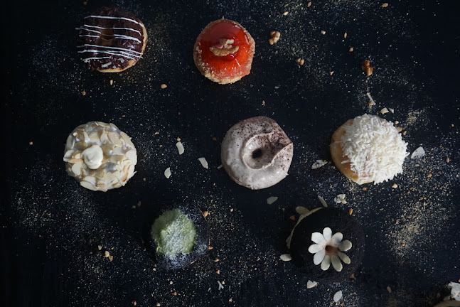 Opinii despre Lekker Doughnuts & Kacapiring în Kab. Tasikmalaya - Gastronomi dan perhotelan