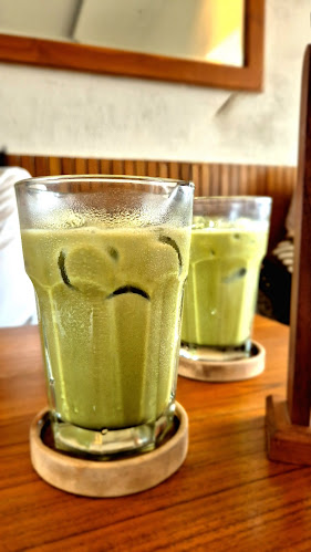 Ratih Coffee & Eatery