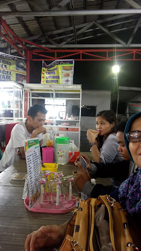 Pujasera Taman Puri - Kota Padang