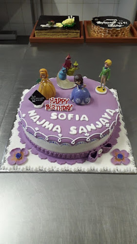 Comentarii opinii despre HOLLAND BAKERY BERINGIN RAYA