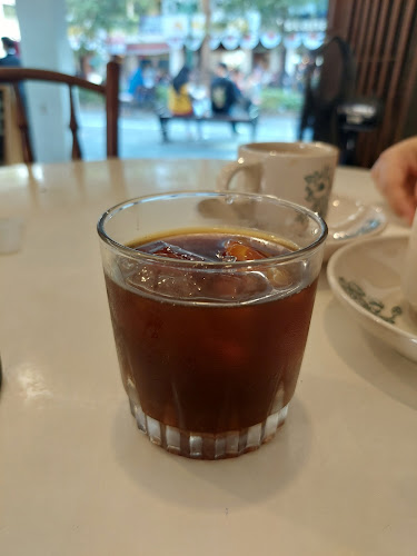 Djoen Bakery, Coffee & Resto sedjak 1935 - Kota Yogyakarta