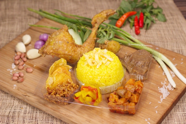 Comentarii opinii despre Kampung Nasi - Nasi Kotak dan Tumpeng Semarang