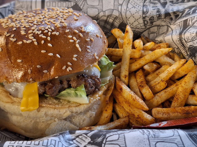 El Burger Taman Sari