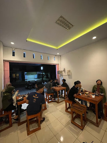 Opinii despre Setara Coffee în Kota Mataram - Gastronomi dan perhotelan