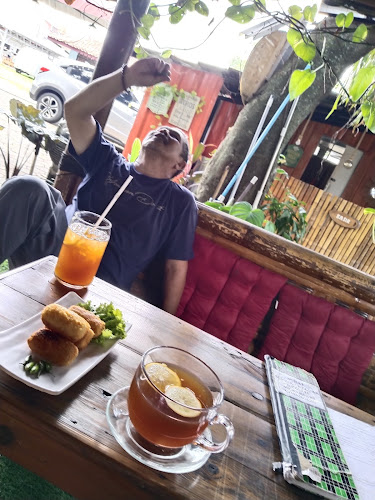 D'Kampoeng Tipar - Gastronomi dan perhotelan