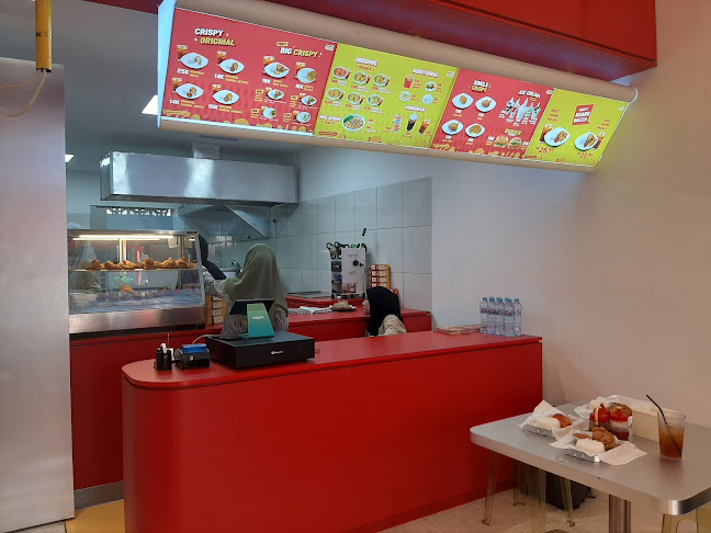 Opinii despre Ayam Larizza Talasalapang în Kota Makassar - Gastronomi dan perhotelan