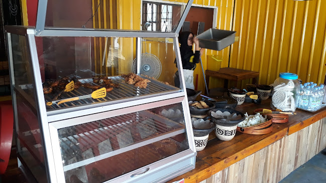 Ayam Tonk - Kota Padang