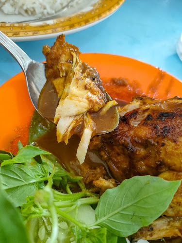 Rumah Makan Tanpa Nama